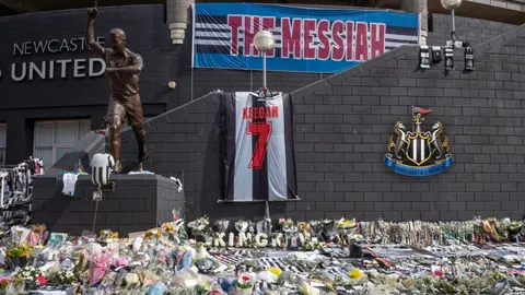 Newcastle United release deadline for Kevin Keegan tributes outside SJP
