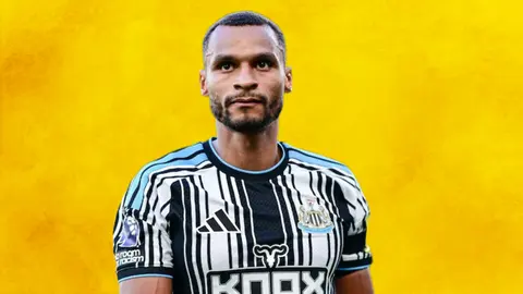Newcastle reject £10m bid for Jacob Murphy - Report