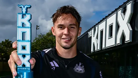 Amar Dedić wins Newcastle’s Player of the Month award