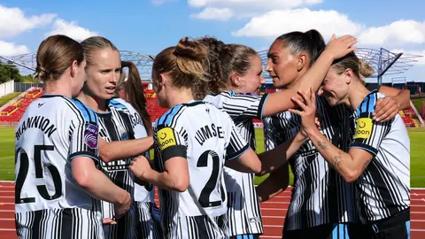 Newcastle top of the league as Wor Lasses batter the Blades